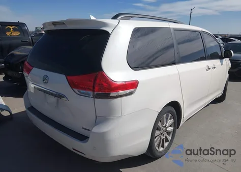 2011 Toyota Sienna Limited V6 z USA, uszkodzony, nr VIN 5TDYK3DC9BS167931